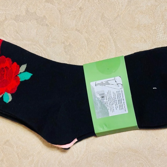 Kate Spade Shortie Crew Socks - Picture 6 of 7